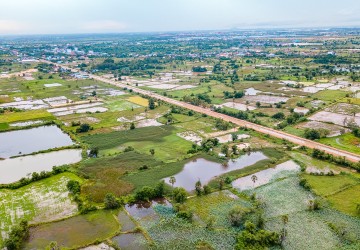 1.8 Hectare Land For Sale - Kandal Stueng, Kandal Province thumbnail