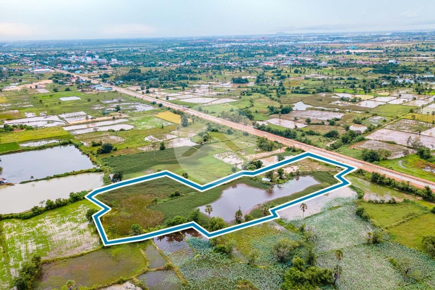 1.8 Hectare Land For Sale - Kandal Stueng, Kandal Province