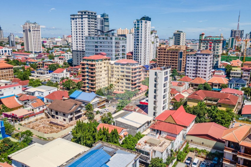 1012 Sqm Land For Sale - BKK1, Phnom Penh