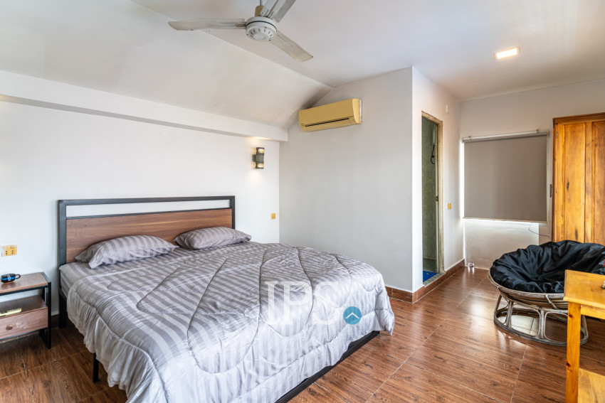Renovated Duplex 2 Bedroom Apartment For Rent - BKK3, Phnom Penh