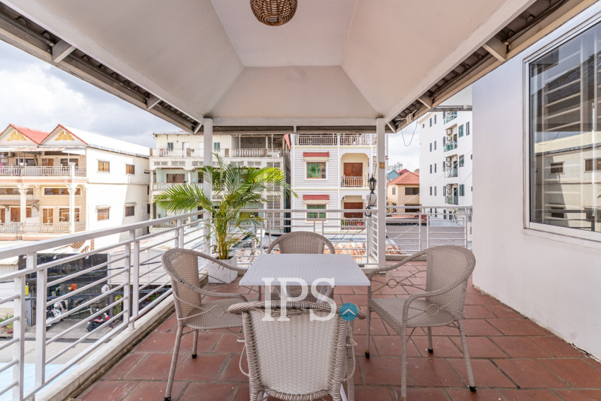 Renovated Duplex 2 Bedroom Apartment For Rent - BKK3, Phnom Penh