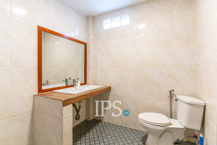 Renovated Duplex 2 Bedroom Apartment For Rent - BKK3, Phnom Penh