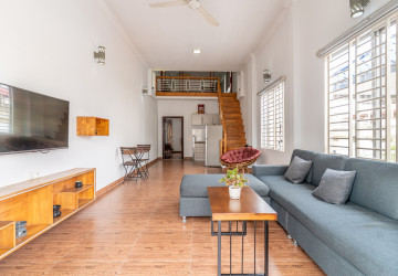 Renovated Duplex 2 Bedroom Apartment For Rent - BKK3, Phnom Penh thumbnail