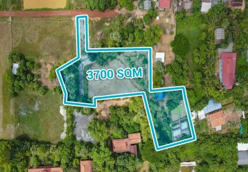 3700 Sqm Land For Sale - Chreav, Siem Reap thumbnail