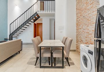 Duplex 2 Bedroom Serviced Apartment For Rent - BKK1, Phnom Penh thumbnail