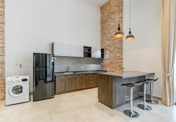 Duplex 2 Bedroom Serviced Apartment For Rent - BKK1, Phnom Penh thumbnail