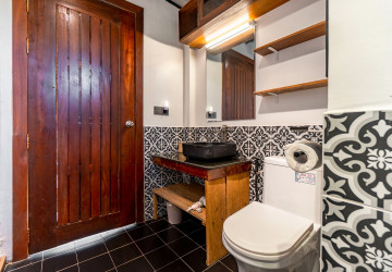 2 Bedroom Wooden House For Rent - Chreav, Siem Reap thumbnail