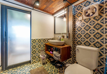 2 Bedroom Wooden House For Rent - Chreav, Siem Reap thumbnail