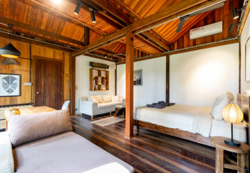 2 Bedroom Wooden House For Rent - Chreav, Siem Reap thumbnail