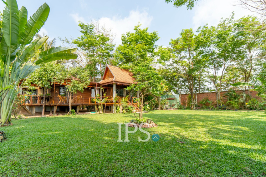 2 Bedroom Wooden House For Rent - Chreav, Siem Reap