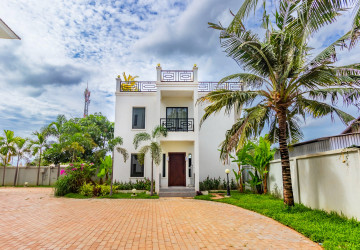 2 Bedroom Villa For Rent - Chreav, Siem Reap thumbnail