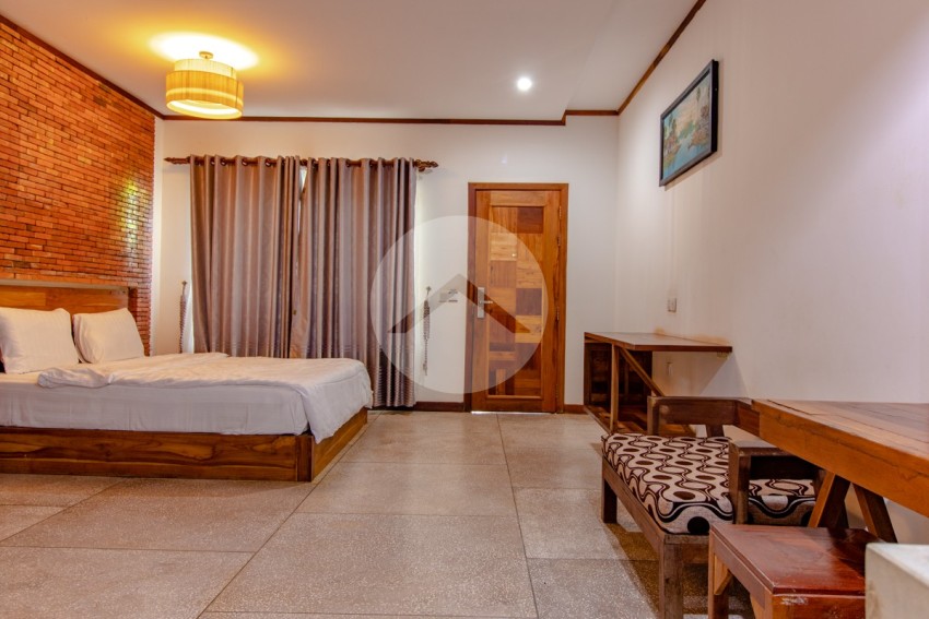 12 Bedroom Boutique Hotel For Sale - Slor Kram, Siem Reap