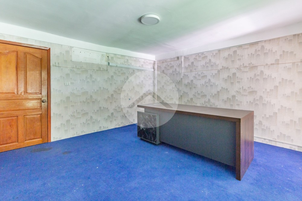 6 Bedroom Flat House For Sale - Toul Kork, Phnom Penh - Image 7