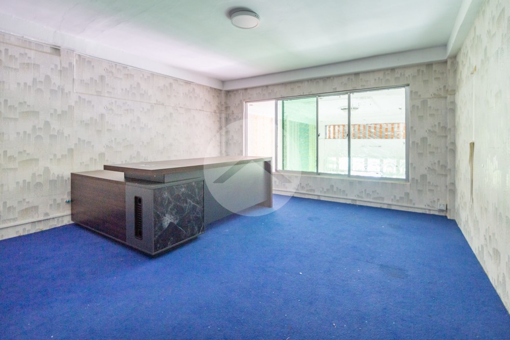 6 Bedroom Flat House For Sale - Toul Kork, Phnom Penh - Image 9