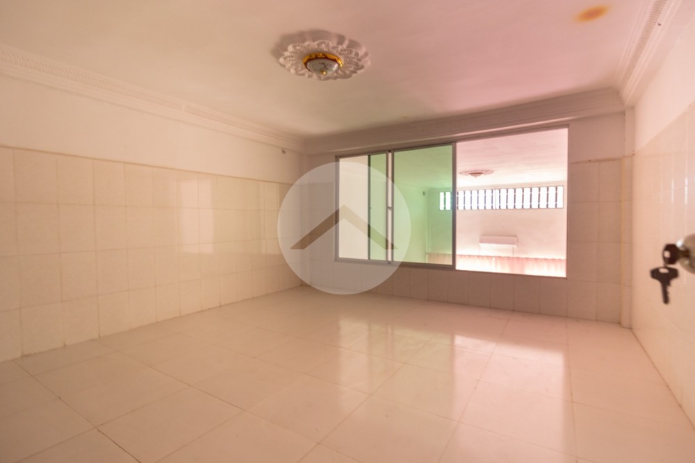6 Bedroom Flat House For Sale - Toul Kork, Phnom Penh - Image 12