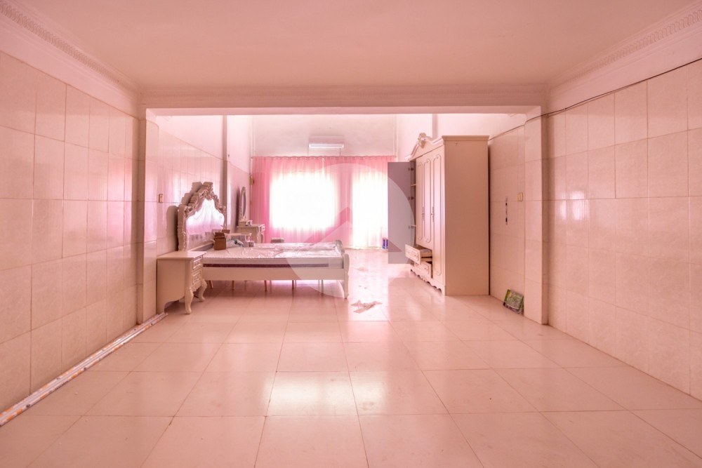 6 Bedroom Flat House For Sale - Toul Kork, Phnom Penh - Image 15