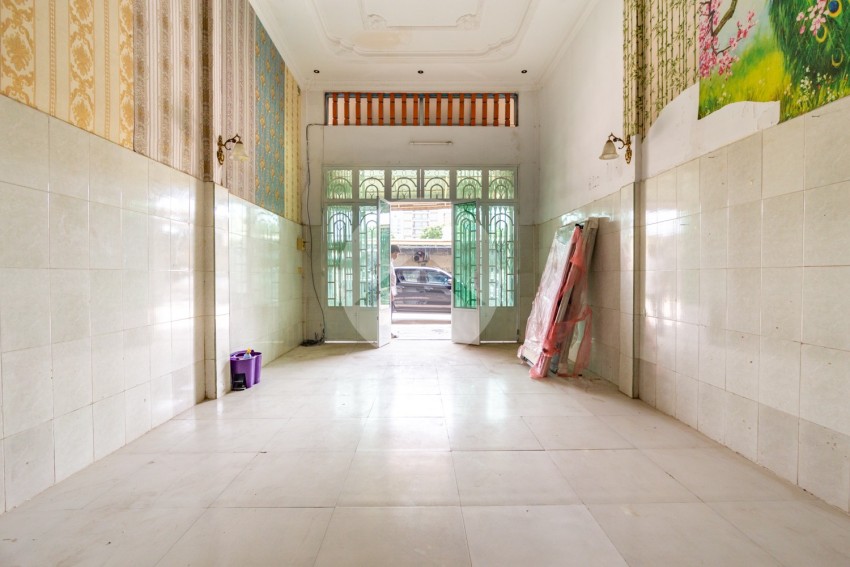 6 Bedroom Flat House For Sale - Toul Kork, Phnom Penh