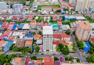 25 Unit Apartment Building For Rent -Boeung Kak 2, Phnom Penh thumbnail
