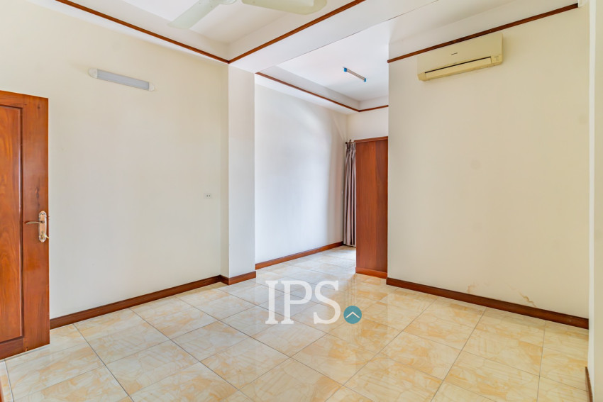 25 Unit Apartment Building For Rent -Boeung Kak 2, Phnom Penh