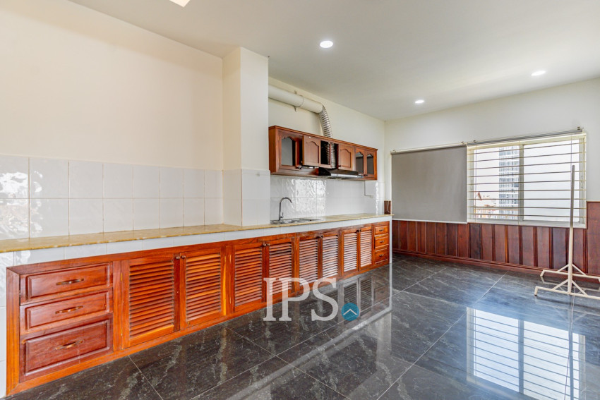 25 Unit Apartment Building For Rent -Boeung Kak 2, Phnom Penh
