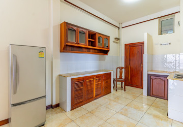 25 Unit Apartment Building For Rent -Boeung Kak 2, Phnom Penh thumbnail