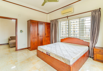 25 Unit Apartment Building For Rent -Boeung Kak 2, Phnom Penh thumbnail