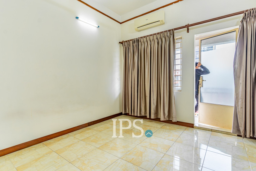 25 Unit Apartment Building For Rent -Boeung Kak 2, Phnom Penh