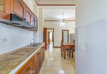 25 Unit Apartment Building For Rent -Boeung Kak 2, Phnom Penh thumbnail