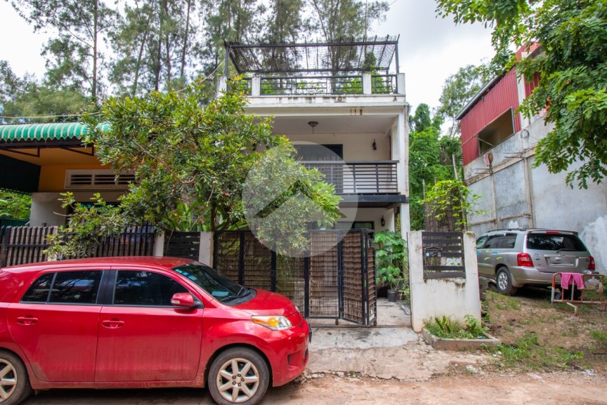 2 Bedroom Villa For Rent - Slor Kram, Siem Reap