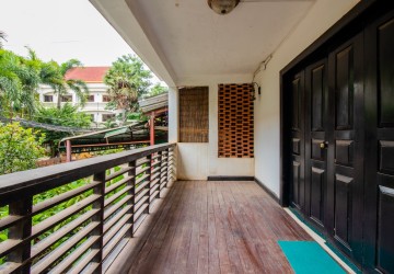 2 Bedroom Villa For Rent - Slor Kram, Siem Reap thumbnail