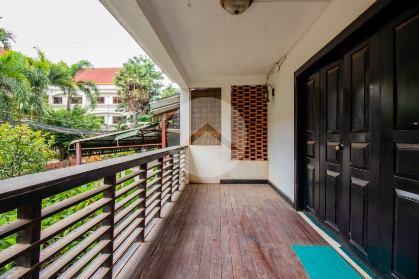 2 Bedroom Villa For Rent - Slor Kram, Siem Reap