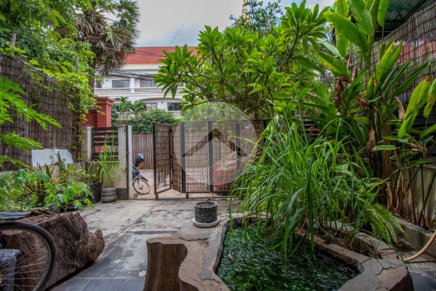 2 Bedroom Villa For Rent - Slor Kram, Siem Reap