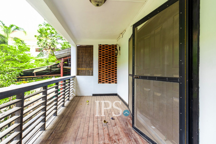 2 Bedroom Villa For Sale - Slor Kram, Siem Reap