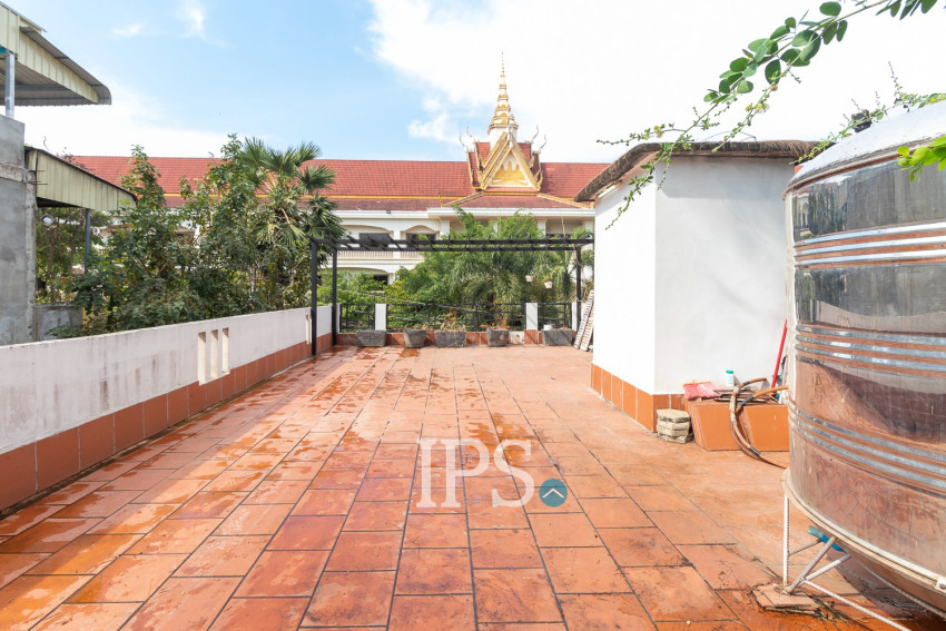 2 Bedroom Villa For Sale - Slor Kram, Siem Reap