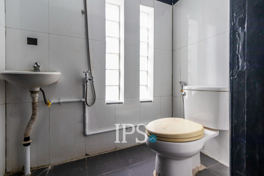 2 Bedroom Villa For Sale - Slor Kram, Siem Reap