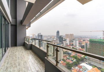 5 Bedroom Duplex Penthouse For Rent - BKK1, Phnom Penh thumbnail