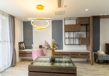 5 Bedroom Duplex Penthouse For Rent - BKK1, Phnom Penh thumbnail