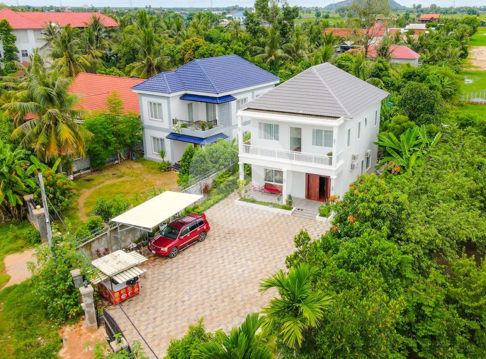3 Bedroom Villa For Sale - Sangkat Siem Reap, Siem Reap