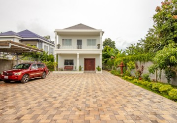 3 Bedroom Villa For Sale - Sangkat Siem Reap, Siem Reap thumbnail