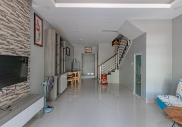 2 Bedroom Villa For Rent - Svay Dangkum, Siem Reap thumbnail