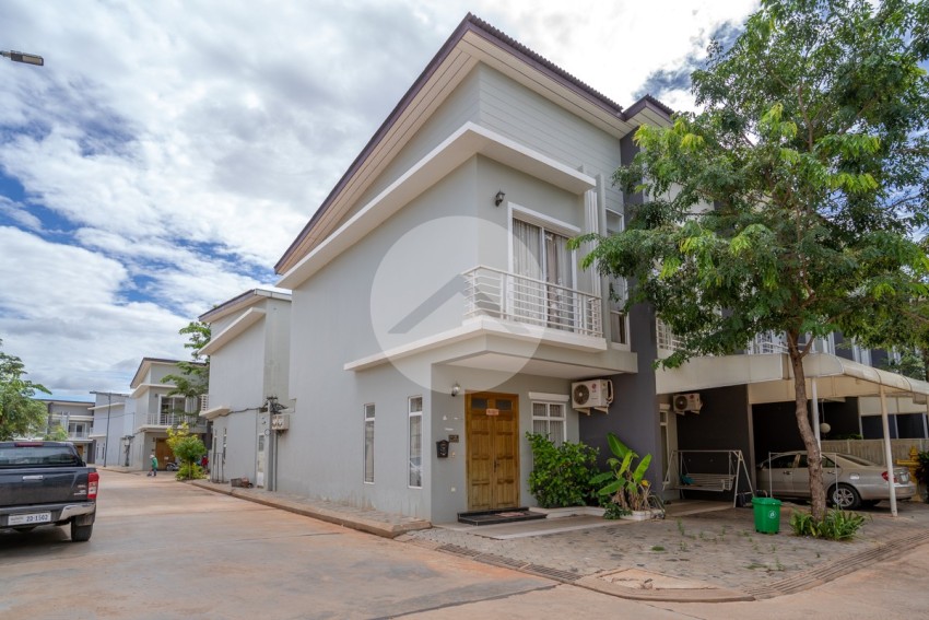 2 Bedroom House For Rent - Svay Dangkum, Siem Reap