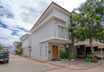 2 Bedroom House For Rent - Svay Dangkum, Siem Reap thumbnail