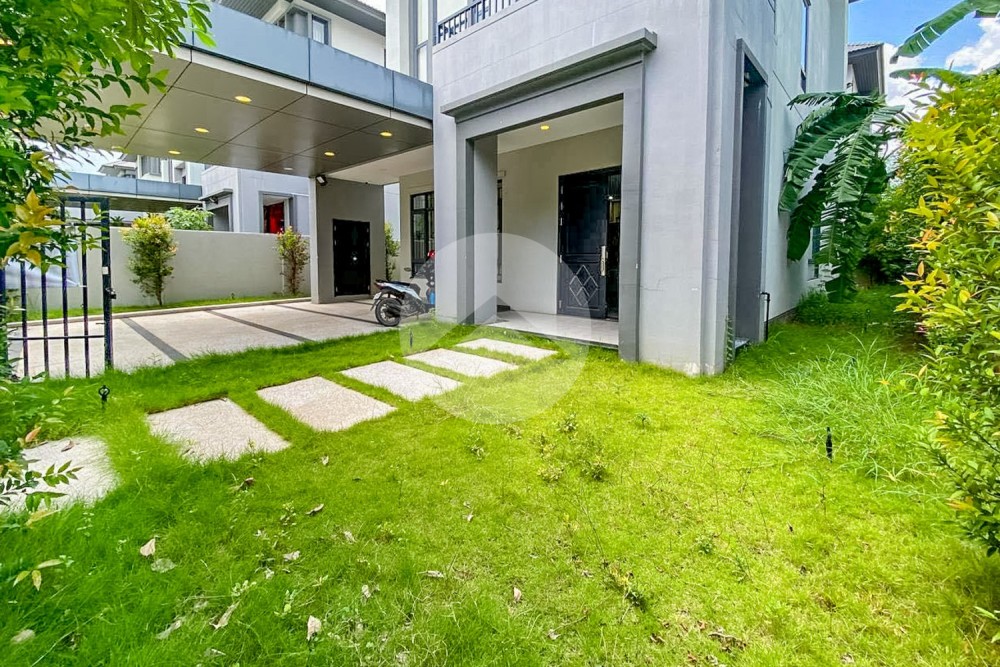 5 Bedroom Villa For Rent - Russey Keo, Phnom Penh - Image 10