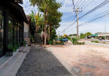 75 Sqm Retail Space For Rent - Svay Dangkum, Siem Reap thumbnail