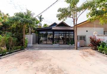 75 Sqm Retail Space For Rent - Svay Dangkum, Siem Reap thumbnail