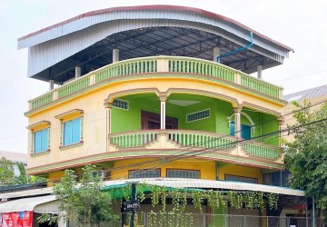 5 Bedroom Commercial Villa For Sale - Battambang thumbnail
