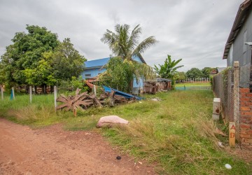 111 Sqm Residential Land For Sale - Chreav, Siem Reap thumbnail