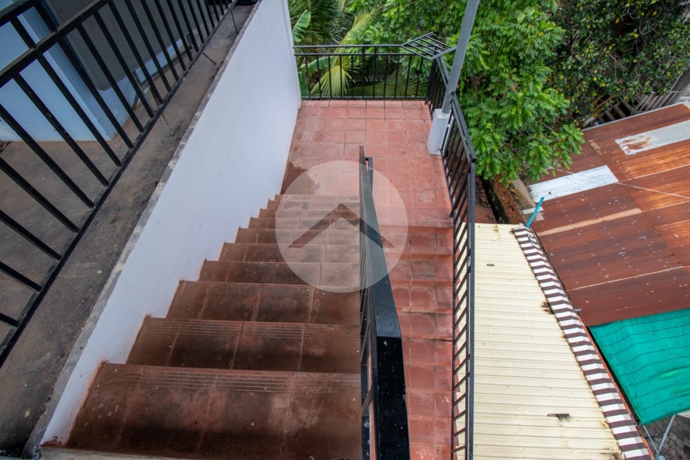 7 Bedroom Commercial Shophouse  For Rent - Night Market Area, Siem Reap - Image 11