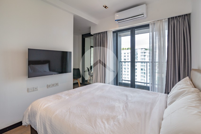 2 Bedroom Condo For Rent - Tonle Bassac, Phnom Penh