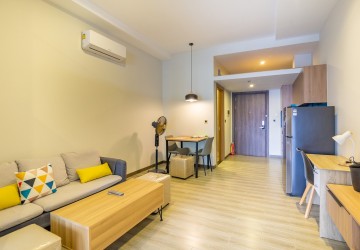 1 Bedroom Apartment For Rent - BKK3, Phnom Penh thumbnail